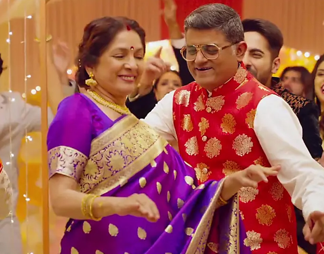 তাঁর অভিনীত বাণিজ্যিক ছবির মধ্যে উল্লেখযোগ্য হল, ‘জানে ভি দো ইয়ারো’, ‘খলনায়ক’ এবং সাম্প্রতিক কালের ‘বধাই হো’।