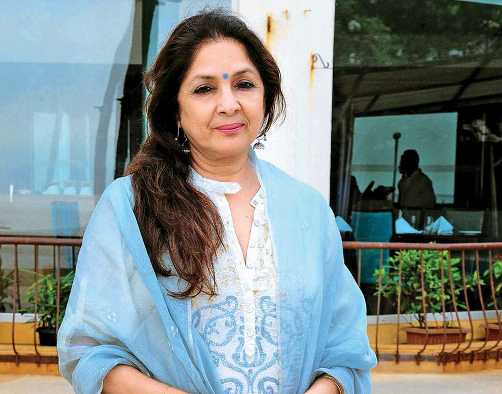 এরপর পণ্ডিত যশরাজের ছেলের সঙ্গে নীনার সম্পর্ক নাকি গড়িয়েছিল এনগেজমেন্ট অবধি। কিন্তু বিয়ে হয়নি। যশরাজের ছেলের তরফেই নাকি আপত্তি ছিল। তাই এনগেজমেন্ট এগোয়নি বিয়েতে।