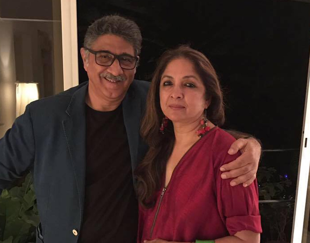 জীবনের প্রতি ধাপে নীনা চলেছেন নিজের শর্তেই। ২০০২ সালে তাঁর সঙ্গে আলাপ দিল্লির চার্টার্ড অ্যাকাউন্ট্যান্ট বিবেক মিশ্রের সঙ্গে। ছ’বছর প্রেমপর্বের পরে দু’জনে বিয়ে করেন ২০০৮ সালে। আমেরিকায় এক ঘরোয়া অনুষ্ঠানে বিবেকের সঙ্গে নতুন জীবন শুরু করেন নীনা।