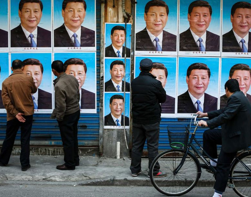 কয়েক বছর অভিজ্ঞতা সঞ্চয়ের পরে বাড়ল দায়িত্বভার। ১৯৮২ সালে ডেপুটি পার্টি সেক্রেটারি করে তাঁকে পাঠানো হল হেবেই প্রদেশের ঝেংডিং গ্রামে।