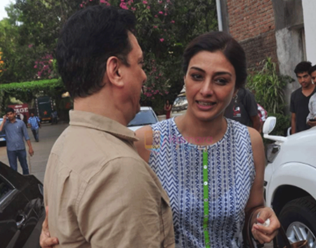 ১৯৯২ সালে অভিনেত্রী দিব্যা ভারতীকে বিয়ে করেছিলেন সাজিদ। কিন্তু বিয়ের ১০ মাসের মধ্যেই দিব্যার মৃত্যু হয়। স্ত্রীর মৃত্যু শোক সবে কাটিয়ে উঠছিলেন সাজিদ। তব্বুর সঙ্গে পরিচয় দিব্যাকে ভুলতে তাঁকে সাহায্য করেছিল। কিন্তু শেষমেশ সাজিদও আজীবন তব্বুর সঙ্গ দেননি। তব্বুর পরিবর্তে ওয়ার্দা খান নামে এক সাংবাদিককে ২০০০ সালে বিয়ে করেন সাজিদ।