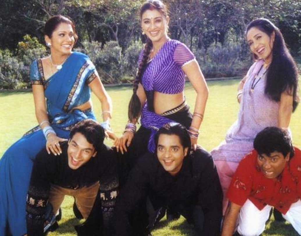 ‘ক্রিমিনাল’, ‘প্রেম যোগ’, ‘ম্যাঁয় খিলাড়ি তু আনাড়ি’, ‘দিলবর’, ‘করণ অর্জুন’, ‘রাম শাস্ত্র’, ‘রাজা হিন্দুস্তানি’, ‘কুছ কুছ হোতা হ্যায়’, ‘সোলজার’, ‘চোরি চোরি চুপকে চুপকে’, ‘লজ্জা’, ‘চলতে চলতে’, ‘কোই মিল গ্যায়া’, ‘দিলওয়ালে’, ‘গোলমাল এগেইন—অসংখ্য ছবিতে দর্শককে তিনি উপহার দিয়েছেন নির্মল আনন্দ।