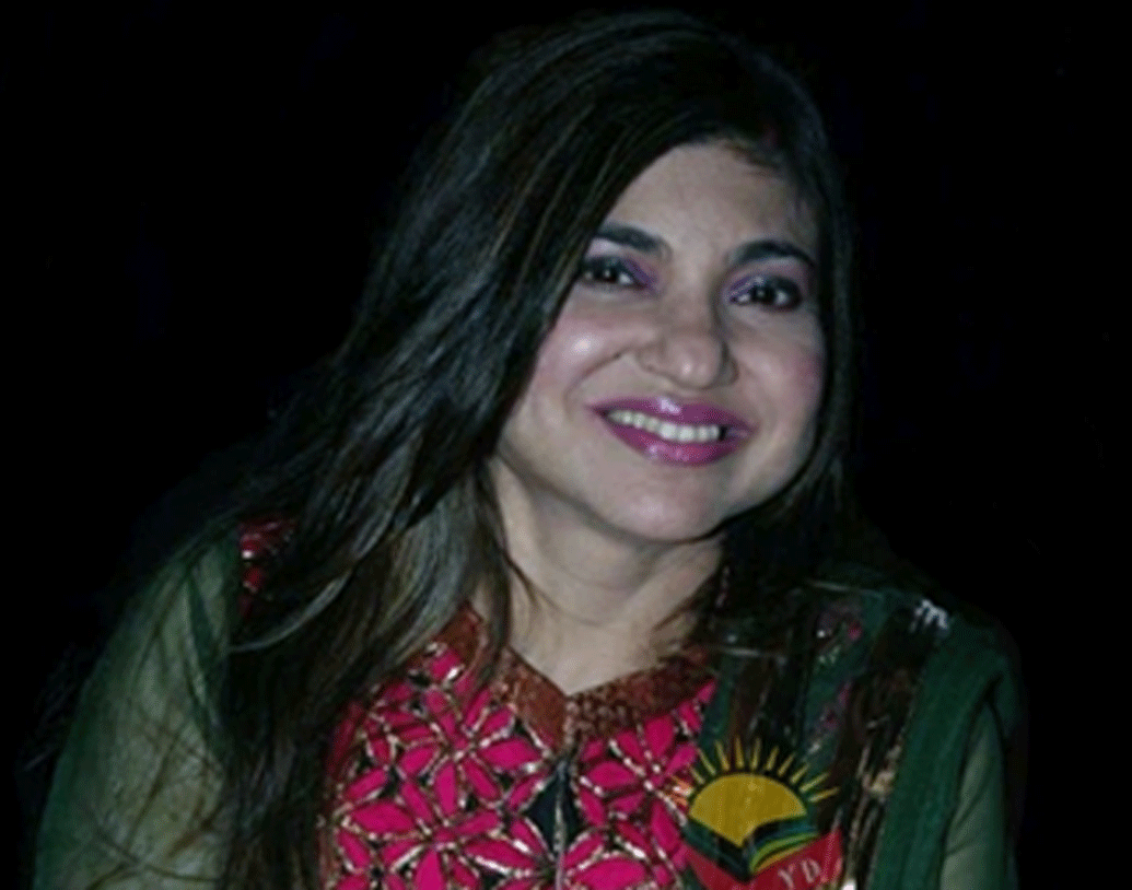 এ রকম পরিস্থিতিতে বেশির ভাগ সম্পর্কেই বিচ্ছেদ আসে। অলকা-নীরজের ক্ষেত্রে কিন্তু তা হয়নি। তাঁদের মধ্যে বোঝাপড়া এমনই।