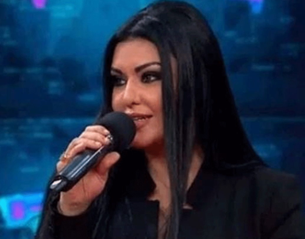 বিতর্ক কিছুতেই পিছু ছাড়ে না কোয়েনার। এরপর প্রতারণার অভিযোগে ৬ মাস জেল খাটতে হয় তাঁকে। পুনম শেঠি নামে এক মডেলের কাছ থেকে ২২ লাখ টাকা ধার নিয়েছিলেন তিনি। এক তো সময়ের মধ্যে সেই টাকা ফেরাতে পারেননি, তার উপর ৩ লাখ টাকার যে চেক পুনমকে দিয়েছিলেন সেটাও বাউন্স করে।