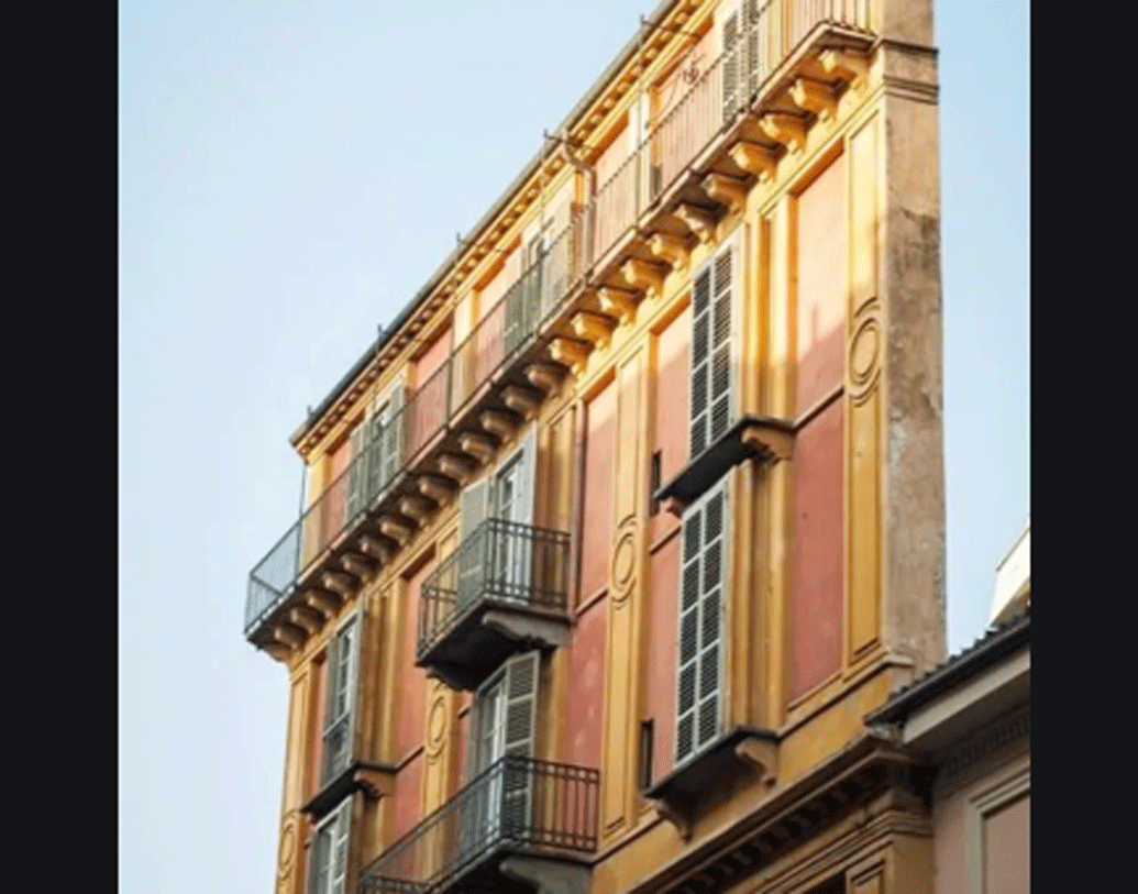 বর্তমানে বাড়িটা বেআইনি হিসাবে চিহ্নিত করা হয়েছে। বর্তমানে বাড়িটায় কোনও বাসিন্দা নেই। খালি পড়ে রয়েছে সেটা। বাড়িটাক ভবিষ্যত্ কী হবে তা নিয়ে চিন্তাভাবনা করছে স্থানীয় প্রশাসন।