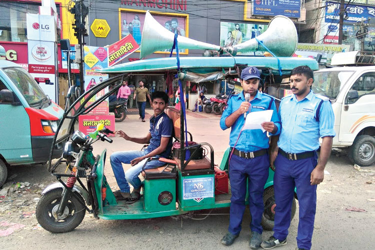 গণপিটুনির বিরুদ্ধে মাইকিং বৃহস্পতিবার। নিজস্ব চিত্র