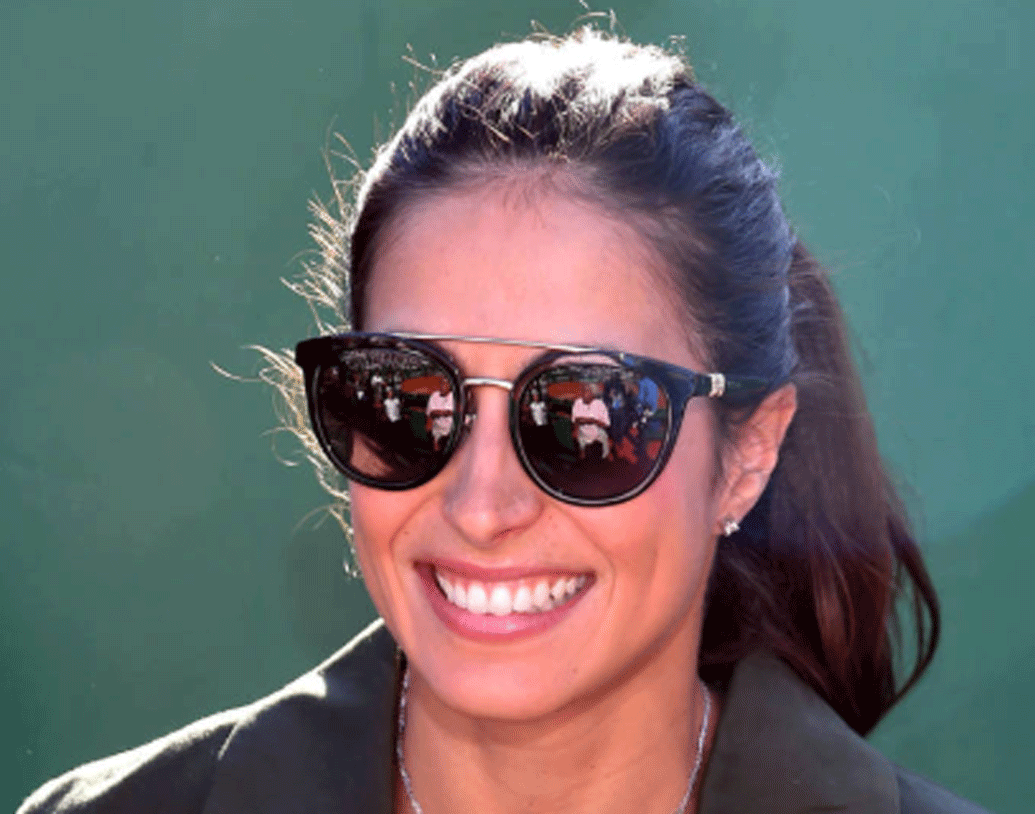 কিন্তু জানেন কি যাঁর সঙ্গে এত ধুমধাম করে বিয়ে করলেন নাদাল, সেই সুন্দরী বান্ধবী সিসকা পেরেলো আসলে কে?