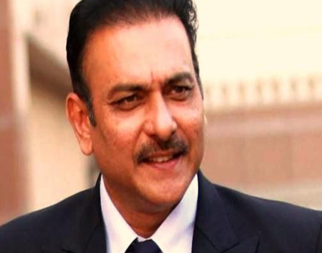 কেন ভেঙে গেল রবি শাস্ত্রী-অমৃতা সিংহ প্রেম? তাঁদের সম্পর্ক ভাঙার আগে এক সাক্ষাৎকারে রবি শাস্ত্রী জানিয়েছিলেন, তিনি চান তাঁর স্ত্রী গৃহবধূ হবেন। ব্যস্ত থাকবেন সংসার নিয়ে।