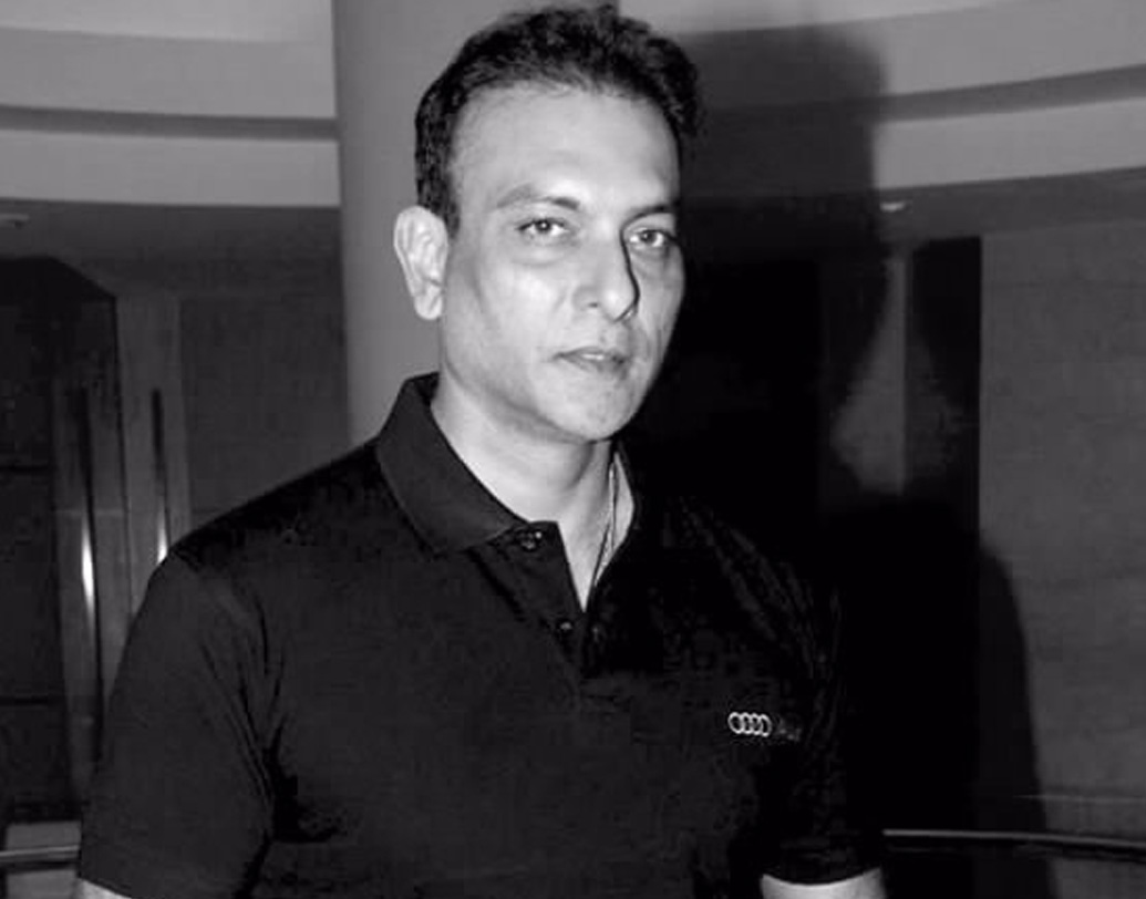 অমৃতার সঙ্গে সম্পর্ক থেকে বেরিয়ে এসে ১৯৯০ সালে রবি শাস্ত্রী বিয়ে করেন ঋতু সিংহকে। তার পরের বছরই বয়সে ১২ বছরের ছোট সইফ আলি খানের ঘরনি হন অমৃতা।