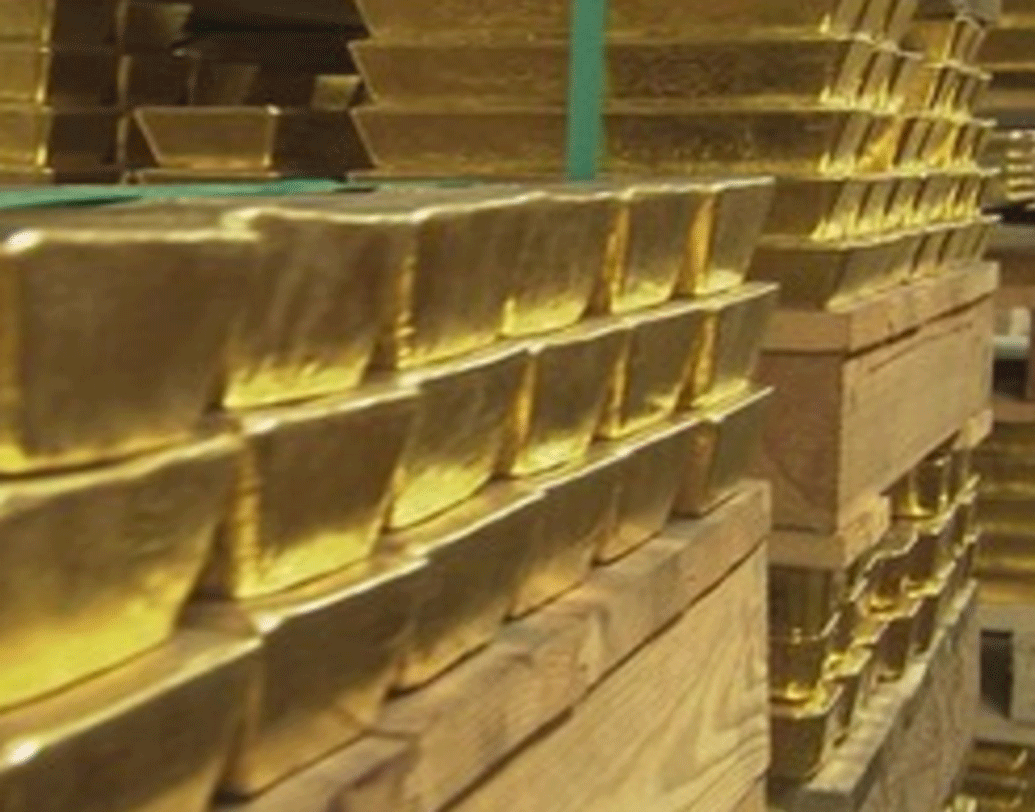 আমেরিকা: সবচেয়ে কোন দেশের ভল্টে বেশি সোনা সঞ্চিত রয়েছে? উত্তরটা অবশ্যই আমেরিকা। আমেরিকার ভাঁড়ারে সঞ্চিত সোনার পরিমাণ ৮১৩৩.৫ টন।