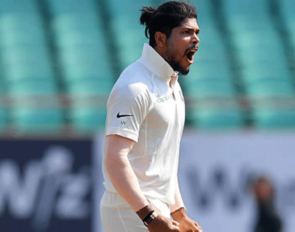 কার কথা হচ্ছে? উমেশ যাদব। তবে রিজার্ভ ব্যাঙ্কের সহকারী ম্যানেজারটাই তাঁর একমাত্র পরিচয় নয়, এর থেকেও তাঁর আরও বড় পরিচয় রয়েছে। তিনি ভারতের জাতীয় দলের অন্যতম সেরা ফাস্ট বোলার।