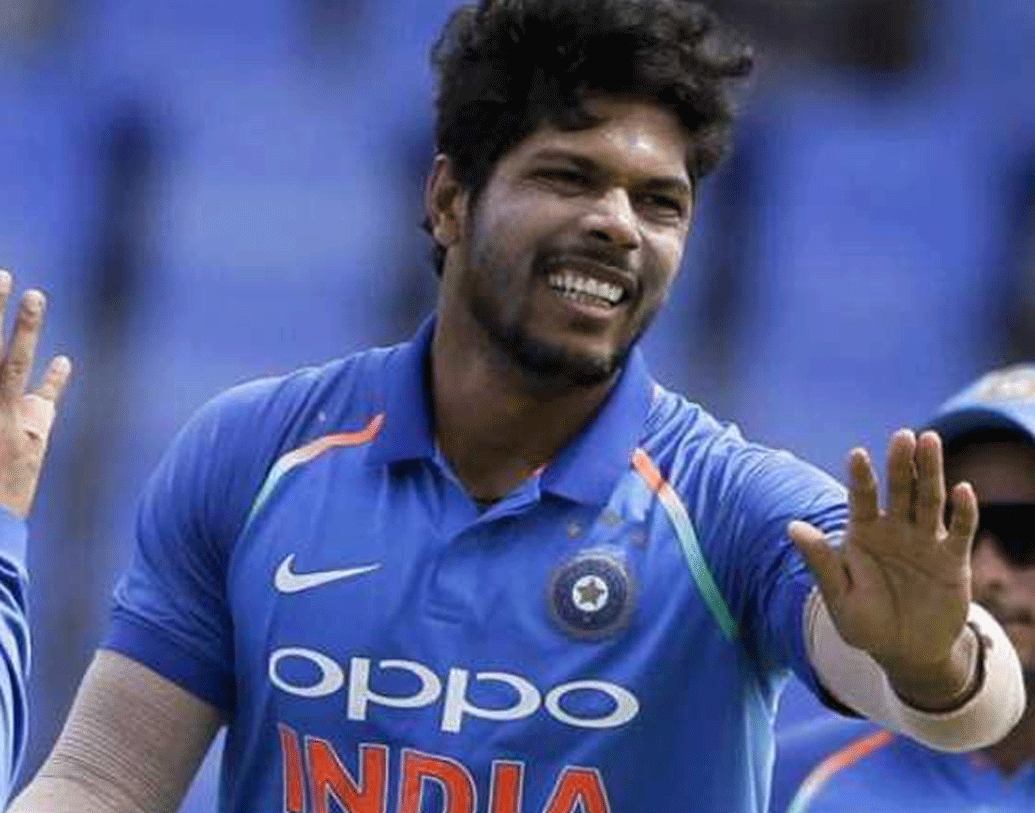 বাবার স্বপ্ন পূরণ করতে পুলিশ কনস্টেবলের পরীক্ষাতেও বসেন। কিন্তু ভাগ্য তাঁর জন্য আরও বড় কিছু লিখে রেখেছিল।