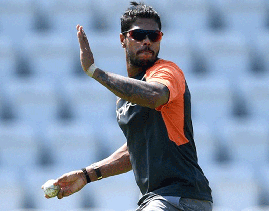 প্রতিভা চিনতে ভুল করেননি তাঁর অধিনায়ক প্রীতম গান্ধে। সরাসরি তাঁকে নিয়ে গিয়েছিলেন এয়ার ইন্ডিয়ায়। সেখানে প্রথম চাকরি হলেও স্থায়ী করা হয়নি তাঁকে। মাঝে যে অন্য চাকরির সুযোগ আসেনি তেমন নয়।