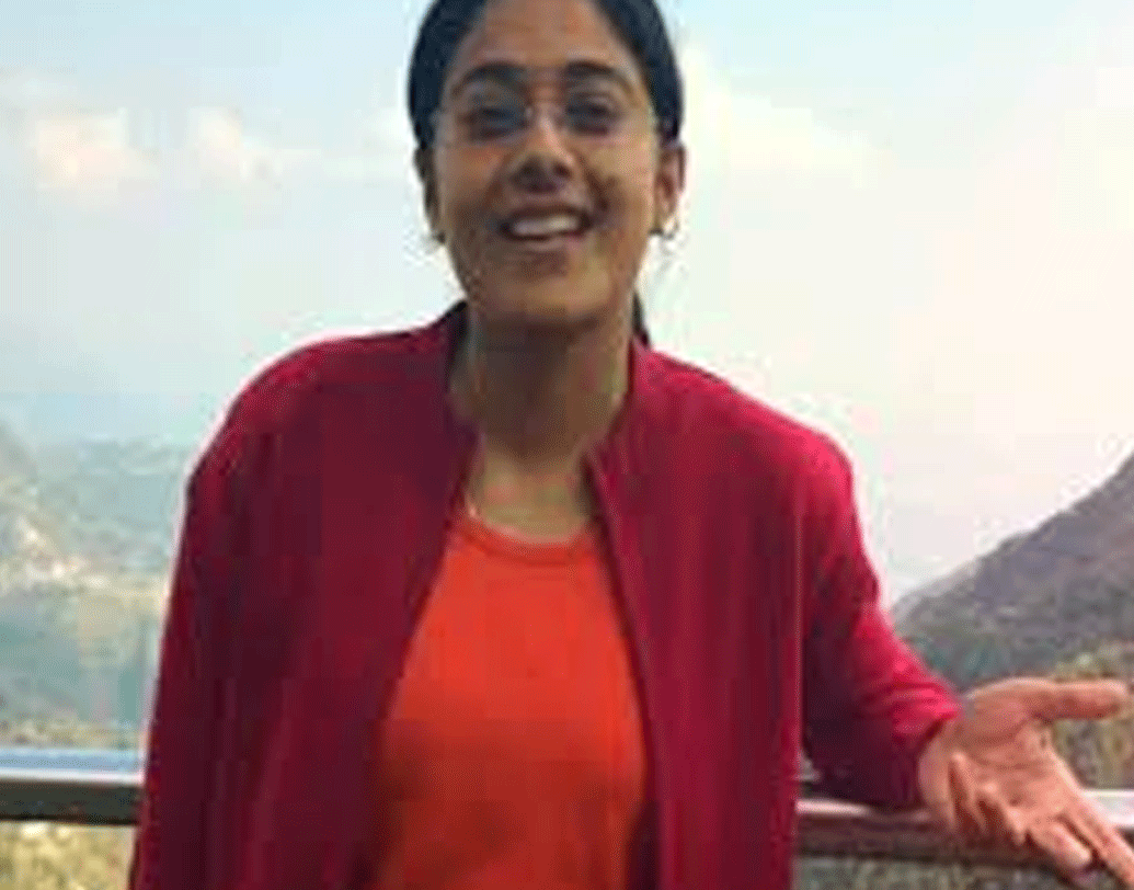 সে দিনটাই সুরভির দৃষ্টিভঙ্গি বদলে দিয়েছিল। তাঁর আত্মবিশ্বাস কয়েক গুণ বেড়ে গিয়েছিল। সিভিল সার্ভিস পরীক্ষায় সারা দেশে ৫০ র‌্যাঙ্ক করেছিলেন তিনি।