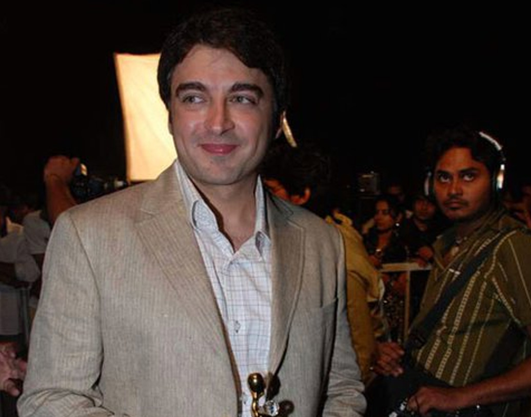 এরপর ইন্ডাস্ট্রি থেকে ধীরে ধীরে হারিয়ে যান যুগল হংসরাজ। ছ’ বছর পরে তিনি খলনায়ক হয়ে  বড় পর্দায় ফিরে আসেন ‘কহানি ২’ ছবিতে।  (ছবি: সোশ্যাল মিডিয়া)