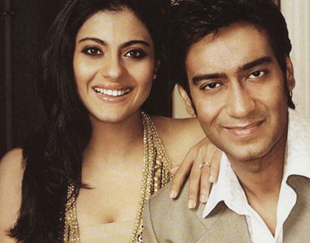 সে সময় অজয়-কাজলের বিয়েটা ইন্ডাস্ট্রির কেউই মানতে পারেননি। অনেকেই মনে করেছিলেন, সাফল্যের শীর্ষে থাকার সময়ে কাজলের বিয়েটা করা ঠিক হয়নি। তাঁদের সম্পর্কও বেশিদিন স্থায়ী হবে না, অনুমান করেছিলেন অনেকে।