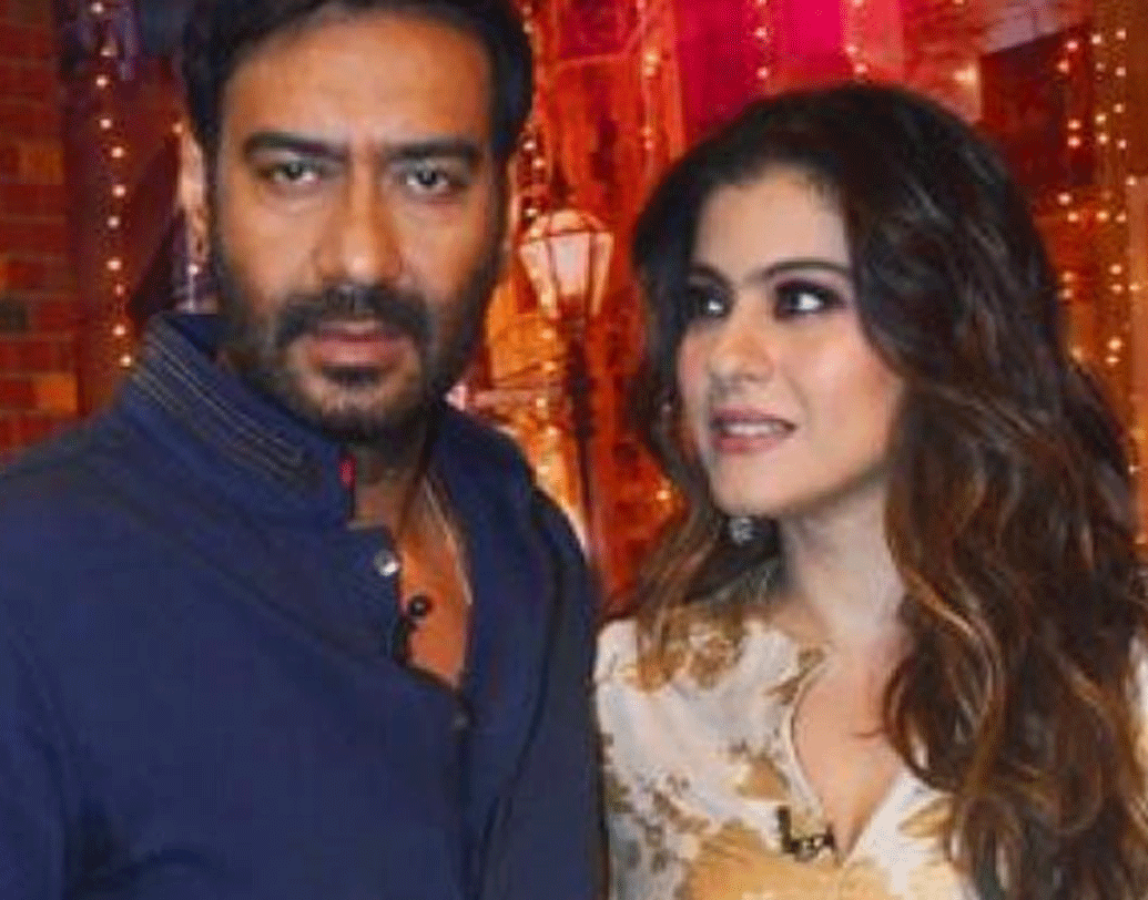 বিয়ের পর ২০০১ সালে কাজল অন্তঃসত্ত্বা হন। কিন্তু তার ছ’মাসের মধ্যে গর্ভপাত হয় তাঁর। গর্ভপাতের খবরে কাজল এবং অজয় দুজনেই প্রথমে ভেঙে পড়েছিলেন। এর পর কাজল আরও কেরিয়ার থেকে নিজেকে সরিয়ে নেন।