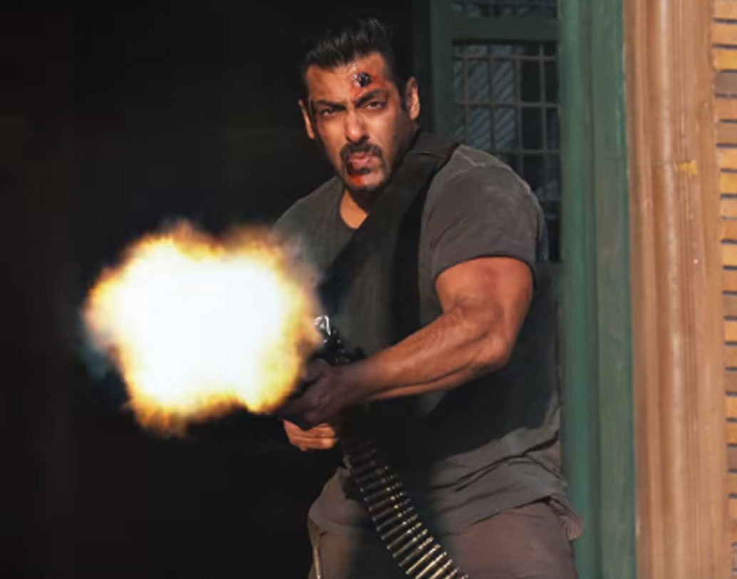 ২০১৭-র ৬ নভেম্বর টাইগার জিন্দা হ্যায়-এর ট্রেলার রিলিজ হয়। রিলিজ হওয়ার ২৪ ঘন্টার মধ্যেই ২ কোটি ৯০ লক্ষ বার তা দেখা হয়। ৪ লক্ষ ৮০ হাজার লাইক এবং ২ লক্ষ ৫০ হাজার শেয়ার হওয়ার ফলে ভারতীয় ফিল্ম ইন্ডাস্ট্রিতে রেকর্ড তৈরি করেছে এই ট্রেলার।