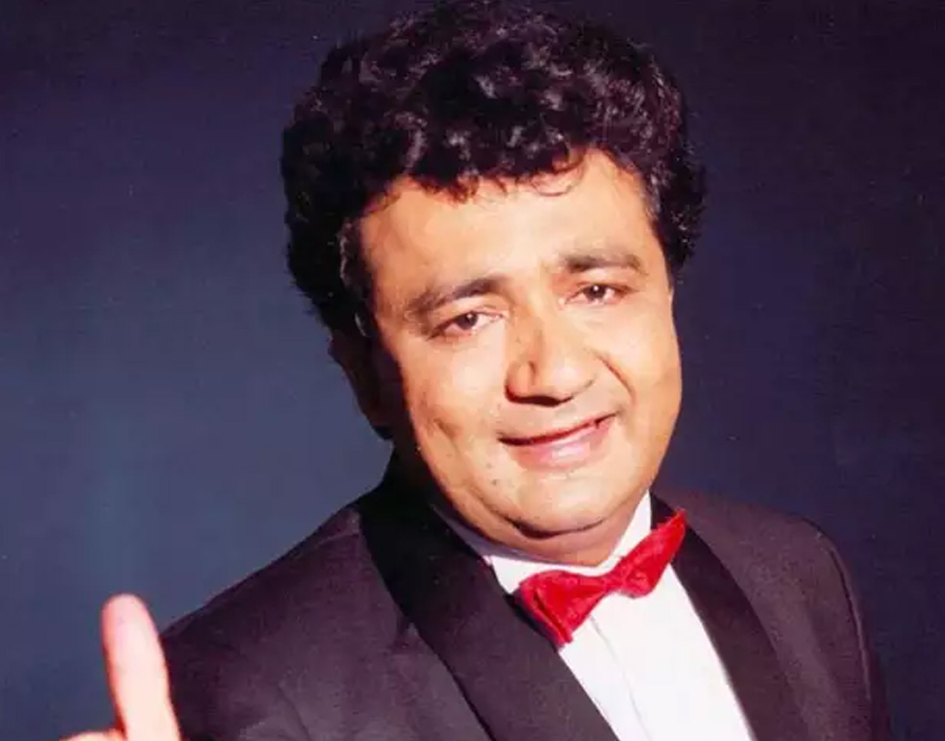 গুলশনের ঝুঁকি নেওয়া কাজে লাগল। ক্যাসেটের ব্যবসায় আসার কয়েক বছরের মধ্যে তিনি নয়ডায় শুরু করলেন মিউজিক প্রোডাকশন কোম্পানি। ব্যবসা বেড়ে যাওয়ায় পাড়ি দিলেন মুম্বই। (ছবি : সোশ্যাল মিডিয়া)