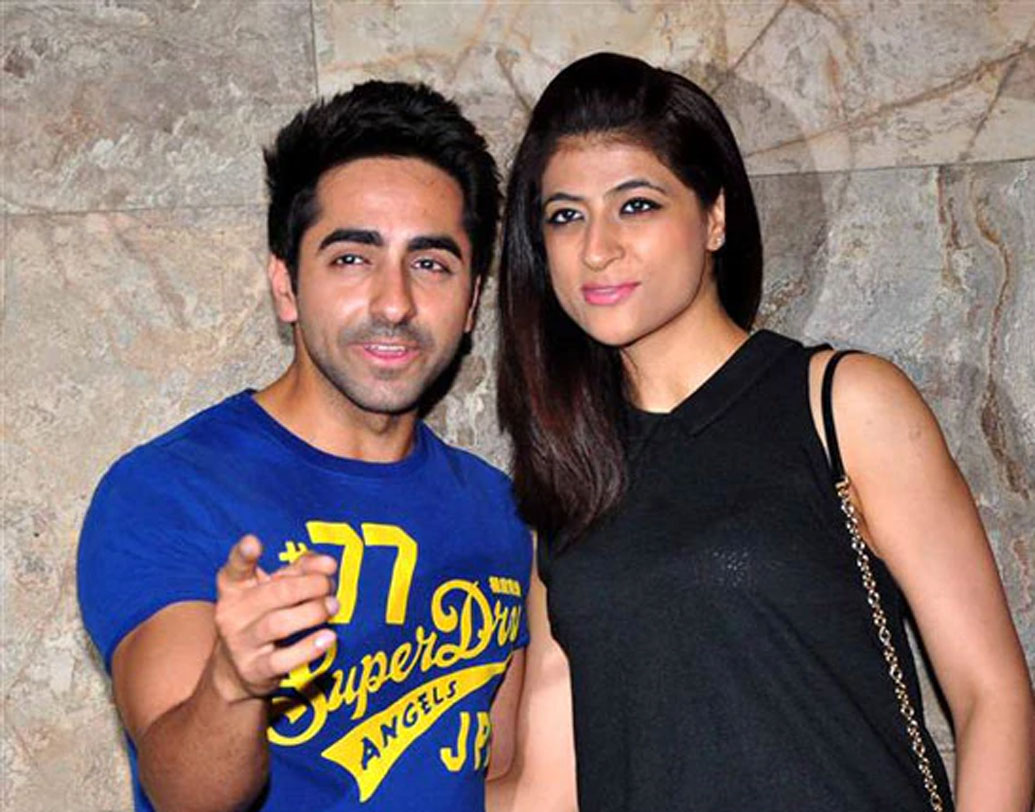 কিন্তু আয়ুষ্মানের কাছে হাত খরচ ছাড়া আর কিছুই ছিল না তখন। কোনওক্রমে হাত খরচটুকু জোগাড় করতেন তিনি। তার উপর তাঁর তীব্র অভিনেতা হওয়ার ইচ্ছা, এ সব দেখে এক সময় তাহিরার মনে হয়েছিল, কোনওদিনই তাঁদের বিয়ে সম্ভব নয়। কারণ তাঁর বাড়িতে কোনওদিন মেনে নেবে না।