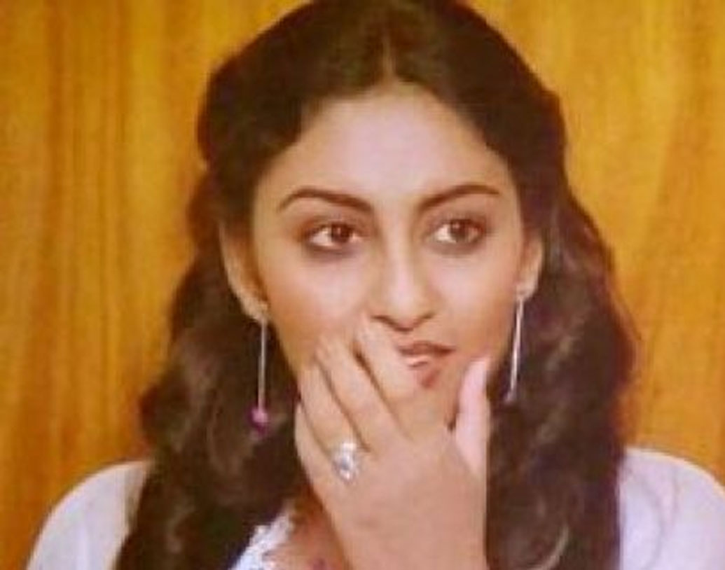 ‘কল্যানা আগাথিগাল’, ‘লায়ার দ্য গ্রেট’, ‘টিক! টিক! টিক!’-এর মতো প্রচুর হিট ফিল্মে অভিনয় করেছেন তিনি। মূলত তামিল এবং মালায়লম ফিল্মই তিনি করতেন।