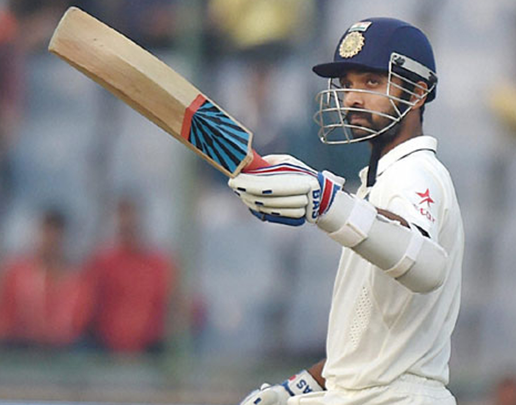 অজিঙ্ক রাহানে: দক্ষিণ আফ্রিকার বিরুদ্ধে নয়াদিল্লিতে সিরিজের চতুর্থ টেস্টে দুই ইনিংসেই শতরান করেন মুম্বইকর। প্রথম ইনিংসে ৬৬ রানে তিন উইকেট পড়ার পর রাহানের ব্যাটে আসে ১২৭। ২১৫ বলের ইনিংসে ছিল ১১টি চার ও চারটি ছয়।