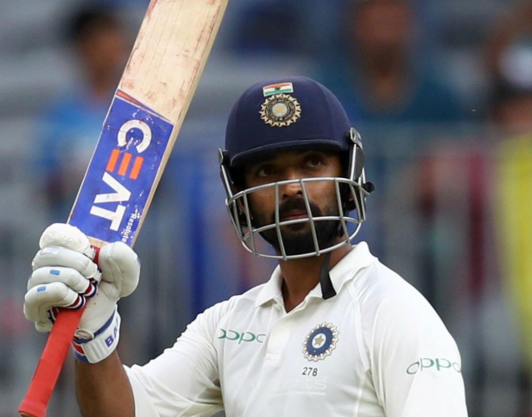 অজিঙ্ক রাহানে প্রথম টেস্টে করেন ১৫ ও নট আউট ২৭। ছন্দেই আছেন। যদিও লম্বা খেলতে পারেননি প্রথম ইনিংসে। আর দ্বিতীয় ইনিংসে পরিস্থিতির দাবি মেনে দ্রুত রান তুলেছেন। ওয়েস্ট ইন্ডিজ সফরে সাফল্য পেয়েছিলেন। ফলে মিডল অর্ডারে তাঁর জায়গা পাকা।