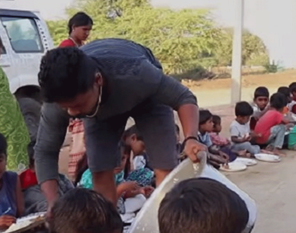 প্রতিটা ভিউয়ারেরই অত্যন্ত প্রিয় মানুষ ছিলেন নারায়ণ। তাঁর প্রতি ভিডিয়োর নীচে কমেন্ট করতেন ভিউয়াররা। অনেকে তাঁকে সাহায্যের জন্য হাত বাড়িয়ে দিতেন।