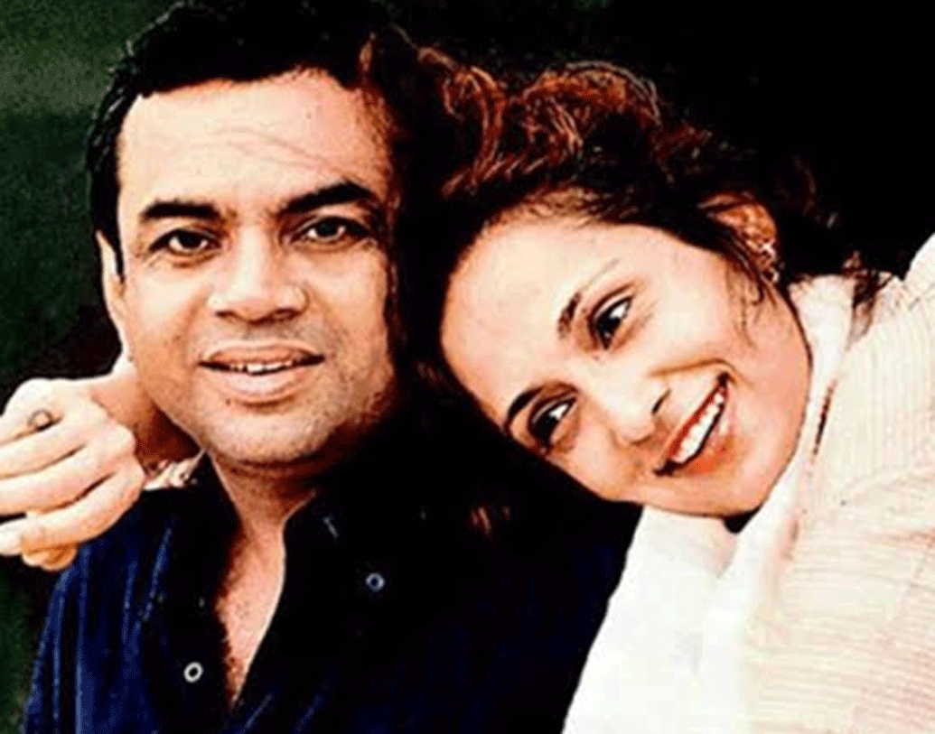 পরেশ রাওয়ালের সামনে যে কোনও ধরনের অভিনয় দিন, তা সাবলীল ভাবে ফুটিয়ে তুলবেন তিনি। ১৯৮৭ সালে প্রাক্তন মিস ইন্ডিয়া স্বরূপ সম্পতকে বিয়ে করেন তিনি।