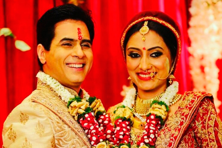 এরপরই আমন বর্মা এনগেজড হন বান্ধবী বন্দনা লালওয়ানির সঙ্গে। বন্দনা ছিলেন আমনের অনস্ক্রিন বোন। ‘শপথ’ নামের একটি হিন্দি সিরিয়ালে ভাই-বোনের অভিনয় করেছিলেন আমন-বন্দনা।