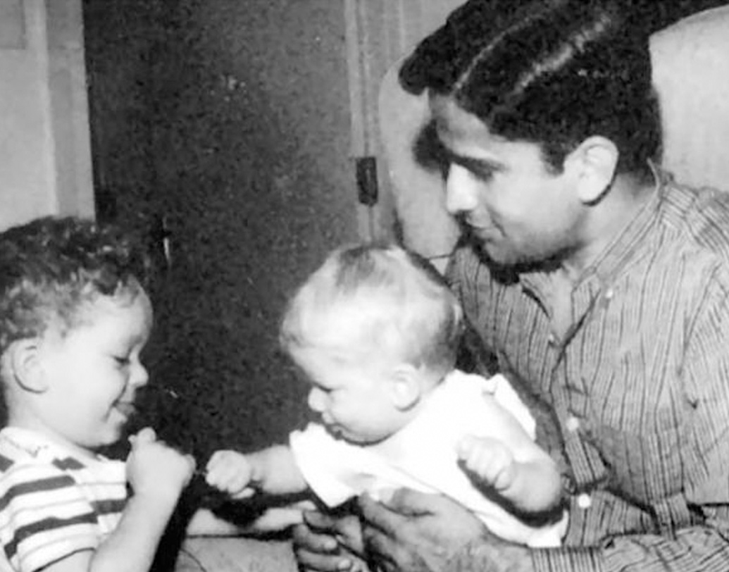 বলবীর ছবিতে অভিনয় করতেন শশীরাজ নামে। কারণ, সে সময় বলবীর নামে আর একজন শিশুশিল্পীও অভিনয় করতেন পৌরাণিক ছবিতে।