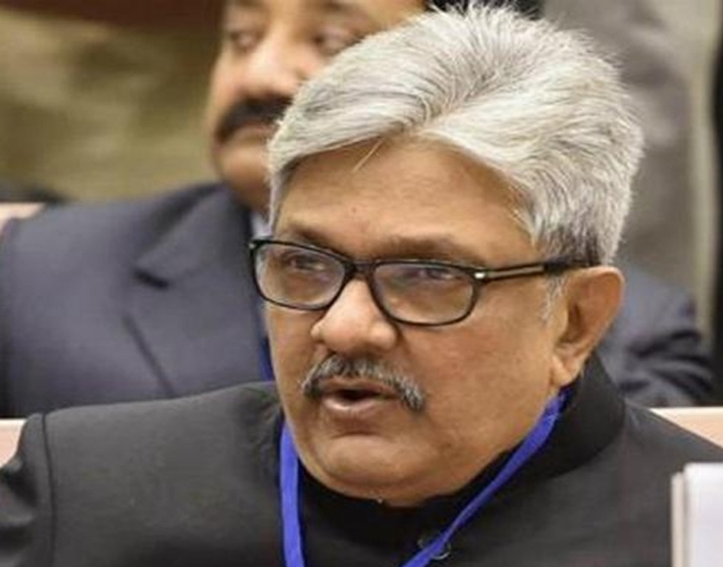 গত বছর অগস্টে সুপ্রিম কোর্টের বিচারপতি হিসেবে শপথ নেন জোসেফ। কিন্তু ততদিনে কেন্দ্রের টালবাহানায় দেরি হয়ে গিয়েছে। যখন তিনি শপথ নেন, তখন তিনি শীর্ষ আদালতের ২৫ জন বিচারপতির তালিকায় একেবারে শেষে।