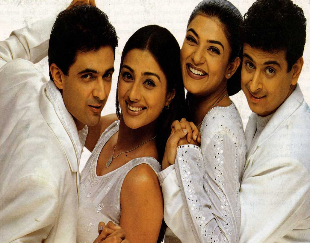 ছবিতে পলাশ সেনের প্রথম অভিনয় ২০০২ সালে, ‘ফিলহাল’-এ। মেঘনা গুলজারের পরিচালনায় এ ছবিতে জনপ্রিয় হয় পলাশ সেনের কাজ। এরপর দীর্ঘদিন পরে তিনি ফিরে আসেন অভিনয়ে। ২০১০ সালে ‘মুম্বই কাটিং’ এবং ২০১৫ সালে ‘অ্যায়সা ইয়ে জঁহা’ ছবিতে।