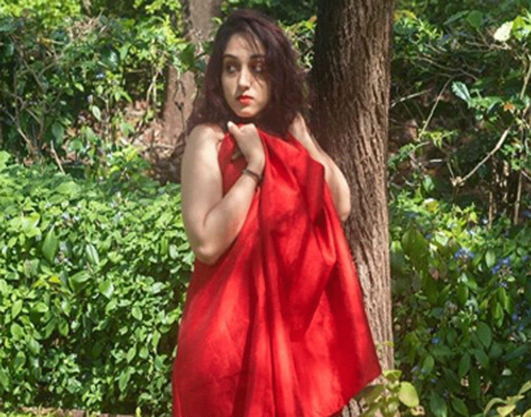 সম্প্রতি ইরা খান এমন একটি ফটোশুট করেছেন, যা নিয়ে শোরগোল পড়ে গিয়েছে।ইরা সেই ছবিগুলি ইনস্টাগ্রামে শেয়ারও করেছেন।