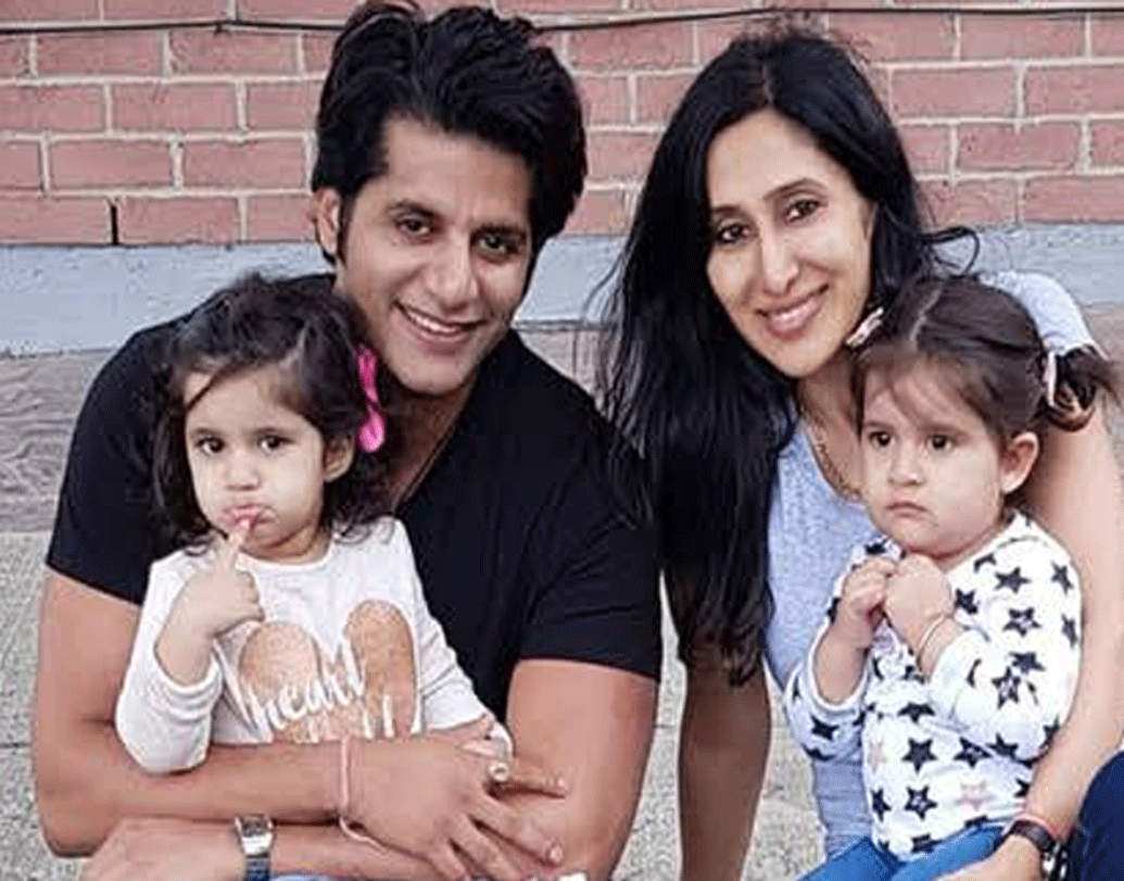 কর্ণবীর বেহরা এবং তেজ সিন্ধু: ২০১৬ সালে ১৯ অক্টোবর যমজ কন্যা সন্তানের জন্ম দেন তাঁরা। চারজনের সুখী পরিবার তাঁদের।