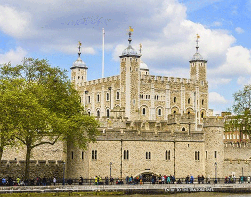 মুকুটটি বর্তমানে রাখা রয়েছে টাওয়ার অব লন্ডনে। মধ্য লন্ডনে টেমস নদীর উত্তর দিকে রয়েছে এই টাওয়ার।