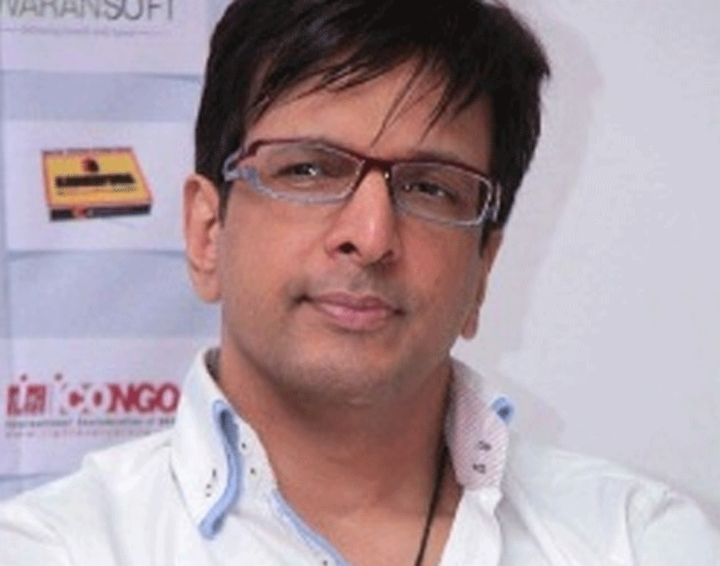 জাভেদ জাফরির আগে জেবা প্রথমে সলমল ওয়ালিওয়ানিকে বিয়ে করেন। তাঁদের এক কন্যা সন্তান রয়েছে। বিয়ের কয়েক বছরের মধ্যেই প্রথম স্বামীকে ডিভোর্স দিয়ে জনপ্রিয় গায়ক আদনান স্বামীকে বিয়ে করেন তিনি।