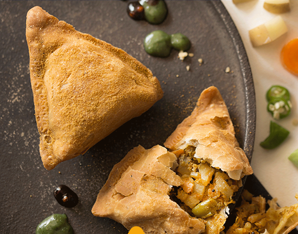 আর বায়োটেকনোলজি নিয়ে উচ্চশিক্ষা সম্পূর্ণ করতে শিখর যান হায়দরাবাদ। সেখানেই প্রথম উপলব্ধি করেন যে, ন্যায্য মূল্যে স্বাস্থ্যকর খাবার কোথাও নেই, মানুষের ভরসা তাই স্ট্রিট ফুড।