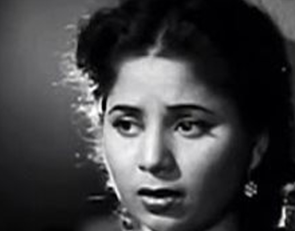 ১৯৬৫ সালের জানুয়ারি মাসে গীতা ব্যস্ত ছিলেন ‘রানো’ ছবির শুটিংয়ে। পঞ্জাবি ভাষার এই ছবির প্রযোজক ছিলেন তিনিই। সেই সময় গুটি বসন্তে আক্রান্ত হন গীতা।