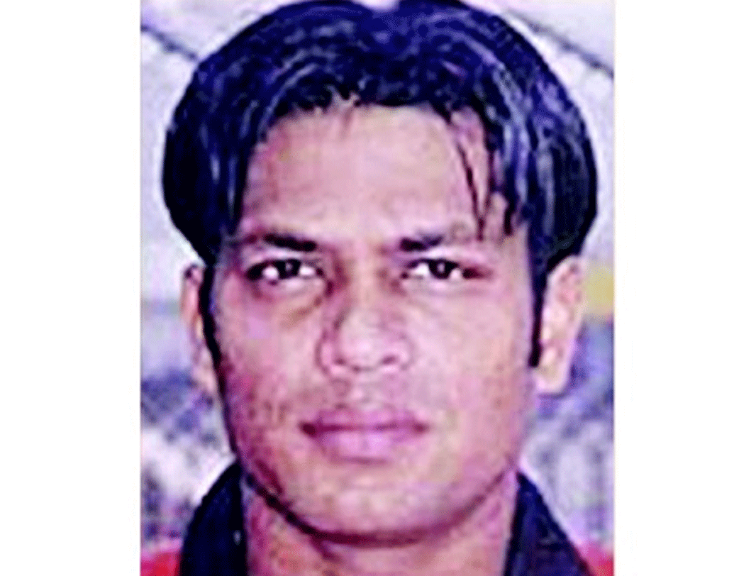 হাসিবুল হোসেন: ২০০১ সাল পর্যন্ত মোট পাঁচটা টেস্ট এবং ২০০৪ সাল পর্যন্ত ৩২টা ওয়ানডে ম্যাচ খেলেছেন এই বাংলাদেশি বোলার। ১৯৯৫ সালে মাত্র ১৭ বছর বয়সে তিনি শ্রীলঙ্কার বিরুদ্ধে প্রথম ওয়ানডে খেলেন। বাংলাদেশের অন্যতম দ্রুতগতির বোলার ছিলেন তিনি।