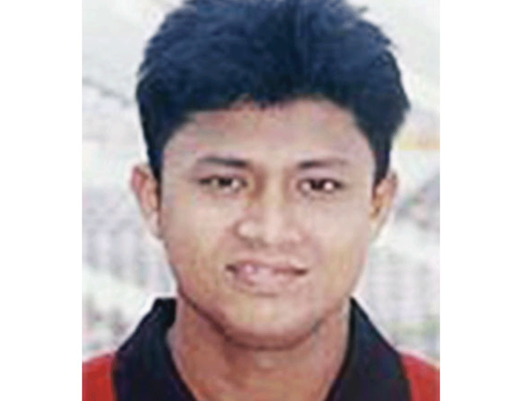 বিকাশ রঞ্জন দাশ: ২০০০ সালে হওয়া ভারত-বাংলাদেশ টেস্টের একমাত্র খেলোয়াড় যিনি এই একটিই  মাত্র অন্তর্জাতিক ম্যাচ খেলেছেন। চোটের জন্য সে ভাবে আর খেলা হয়ে ওঠেনি তাঁর। পরে ধর্মান্তরিত হন। বর্তমানে তিনি বাংলাদেশের একটি ব্যাঙ্কের ম্যানেজার পদে কর্মরত।