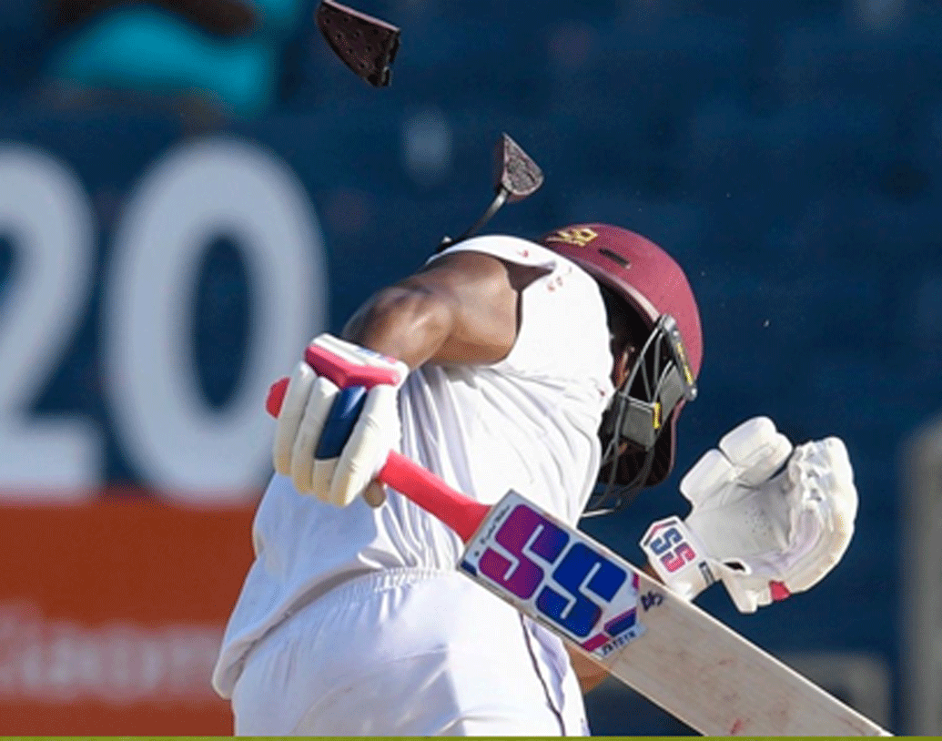 ২০১৯ সালে সেপ্টেম্বরে কিংস্টোনে ভারত-ওয়েস্ট ইন্ডিজের দ্বিতীয় টেস্টের তৃতীয় দিনের শেষ ওভারে যশপ্রীত বুমরার বাউন্সার এসে আছড়ে পড়ে ডারেন ব্রাভোর হেলমেটে।