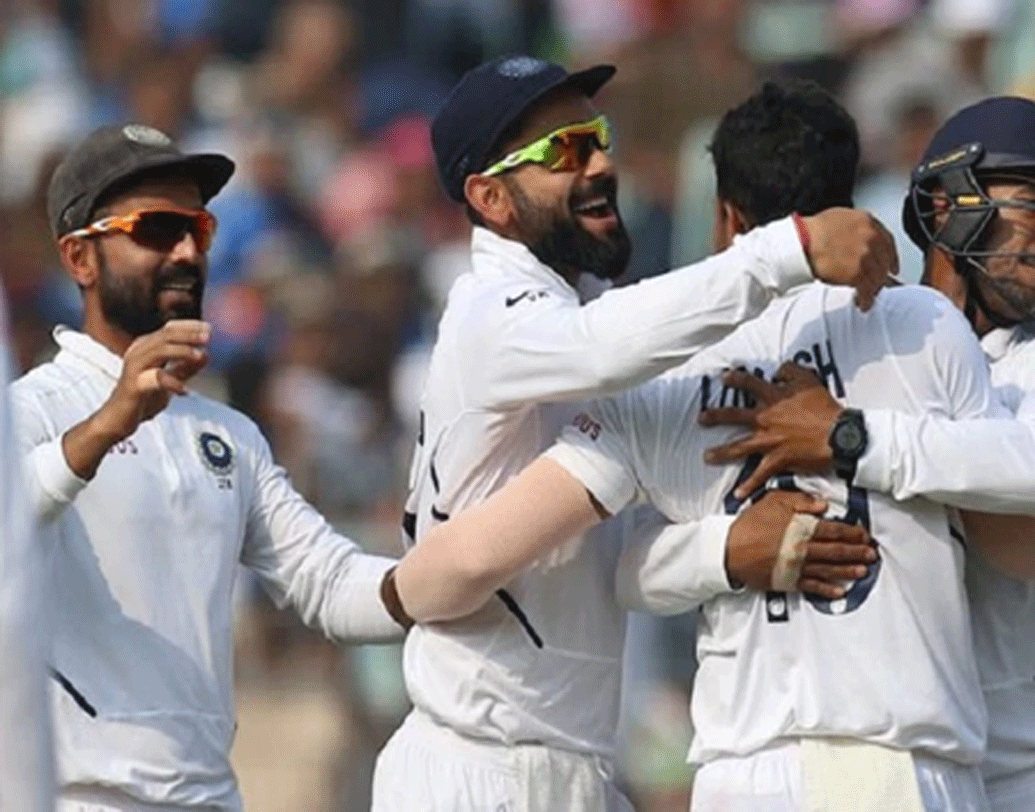 ধোনির অধিনায়কত্বে অস্ট্রেলিয়ার বিরুদ্ধে পরপর ৪টি এবং ওয়েস্ট ইন্ডিজের বিরুদ্ধে দু’টি জয় ছিল ভারতের। কোহালির অধিনায়কত্বে দক্ষিণ আফ্রিকা, ওয়েস্ট ইন্ডিজ এবং বাংলাদেশের বিরুদ্ধে জয় হাসিল করল ভারত।