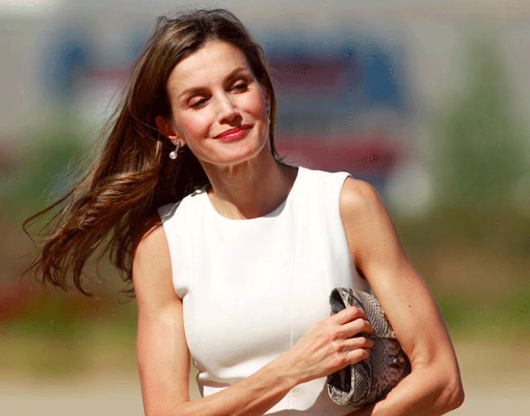 তখনও তাঁরা জানতেন না যে, তাঁদের সম্পর্ক একদিন পরিণতি পাবে। পরবর্তী এক বছরের মধ্যে দু’জনের মধ্যে ঘনিষ্ঠতা ভীষণ বেড়ে যায়। ২০০৩ সালে তাঁরা একসঙ্গে ছুটিও কাটান।