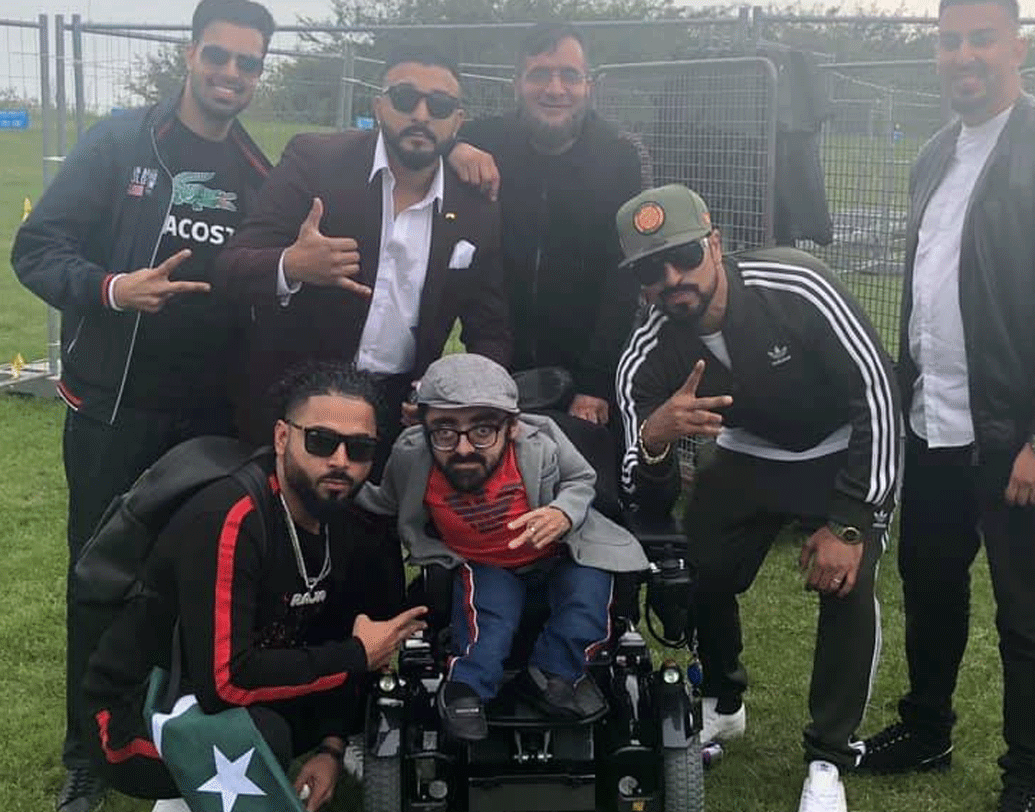 বোবোর স্ত্রী ফউজিয়া পাকিস্তানের পঞ্জাব প্রদেশের বাসিন্দা। বোবোর প্রতি তাঁর ভালবাসা কতটা?