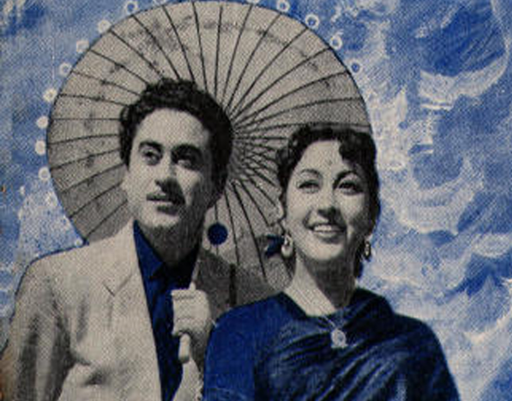 মুম্বই যাওয়ার পরে কলকাতাকে ভুলে যাননি মালা। ‘লুকোচুরি’, ‘সাথীহারা’, ‘খেলাঘর’, ‘শহরের ইতিকথা’-র মতো ছবিতে উজ্জ্বল হয়ে আছে মালার অভিনয়। ১৯৭৭ সালে মুক্তি পায় তাঁর শেষ বাংলা ছবি, ‘কবিতা’। রঞ্জিত মল্লিক-কমল হাসন-মালা সিংহ অভিনীত এই ছবি বক্সঅফিসে সুপারহিট হয়।