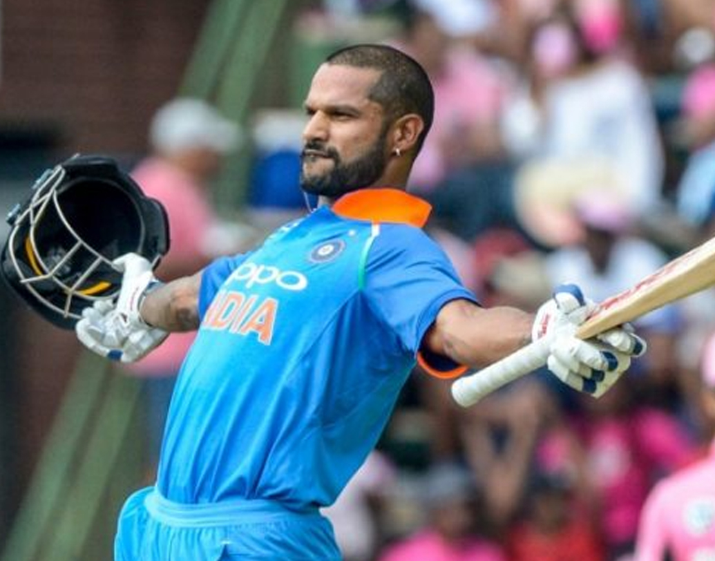 শিখর ধবন: দক্ষিণ আফ্রিকার বিরুদ্ধে সদ্যসমাপ্ত টি-টোয়েন্টি সিরিজের দুই ম্যাচে বাঁ-হাতি ওপেনার করেছিলেন ৪০ ও ৩৬। বড় রান না পেলেও ফর্মে থাকার ইঙ্গিত দিয়েছিলেন। পরের বছর বিশ্বকাপের ভাবনায় থাকতে গেলে ধারাবাহিক হতেই হবে তাঁকে। অবশ্য এই ফরম্যাটে রোহিতের সঙ্গে ওপেনার হিসেবে তিনিই প্রথম পছন্দ টিম ম্যানেজমেন্টের।