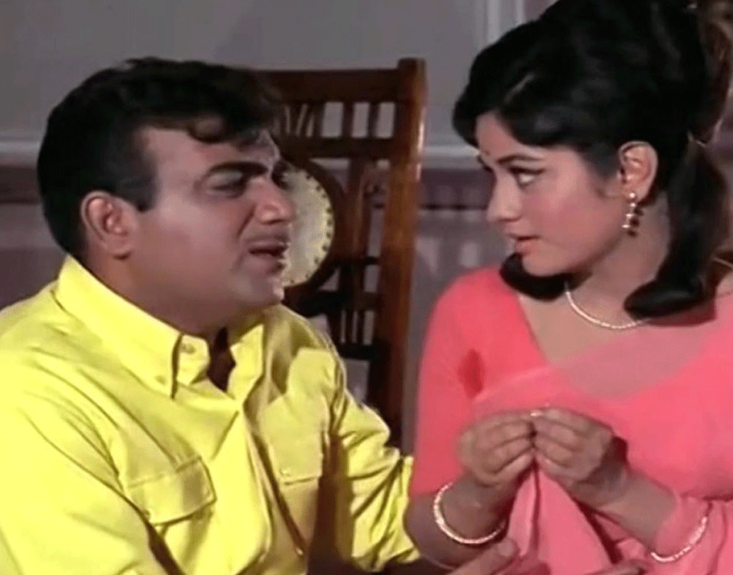 কুকু কোহলির আগে অরুণার জীবনে আরও এক পুরুষের প্রবেশ ঘটেছিল। তিনি হিন্দি ফিল্মের অভিনেতা, কমেডিয়ান মেহমুদ। তাঁদের সম্পর্ক নিয়ে এক সময় ইন্ডাস্ট্রিতে বেশ গু়ঞ্জন ছড়িয়েছিল। কিন্তু মেহমুদ বা অরুণা কেউই কখনও প্রকাশ্যে তাঁদের প্রেমের কথা স্বীকার করেননি।