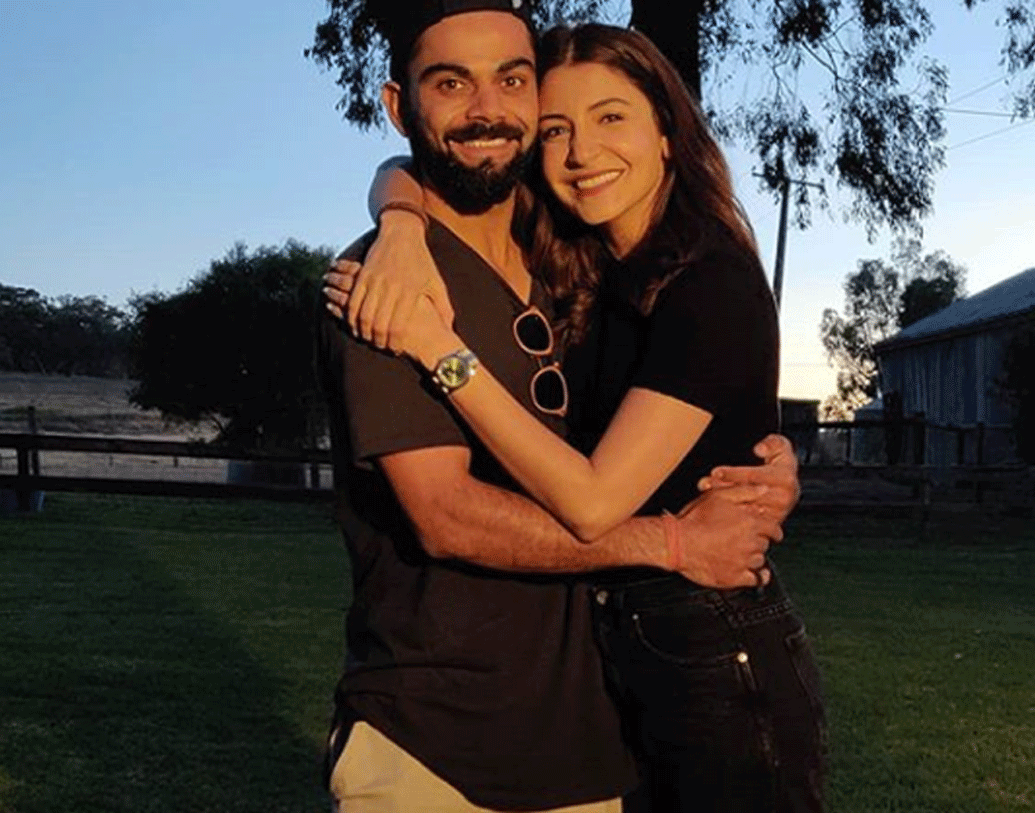 পাহাড়ি ওই মানুষগুলো তাঁদের কাছে কিছুই চাননি বিনিময়ে। মানুষগুলোর আতিথেয়তা এবং সারল্যে মুগ্ধ হয়েছেন বিরাট এবং অনুষ্কা।