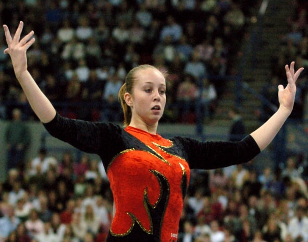 পরের বছর সাফল্য এল আন্তর্জাতিক মঞ্চে। গ্রিসে ইউরোপিয়ান চ্যাম্পিয়নশিপে তাঁর নামের পাশে যোগ হয় পাঁচটি পদক।